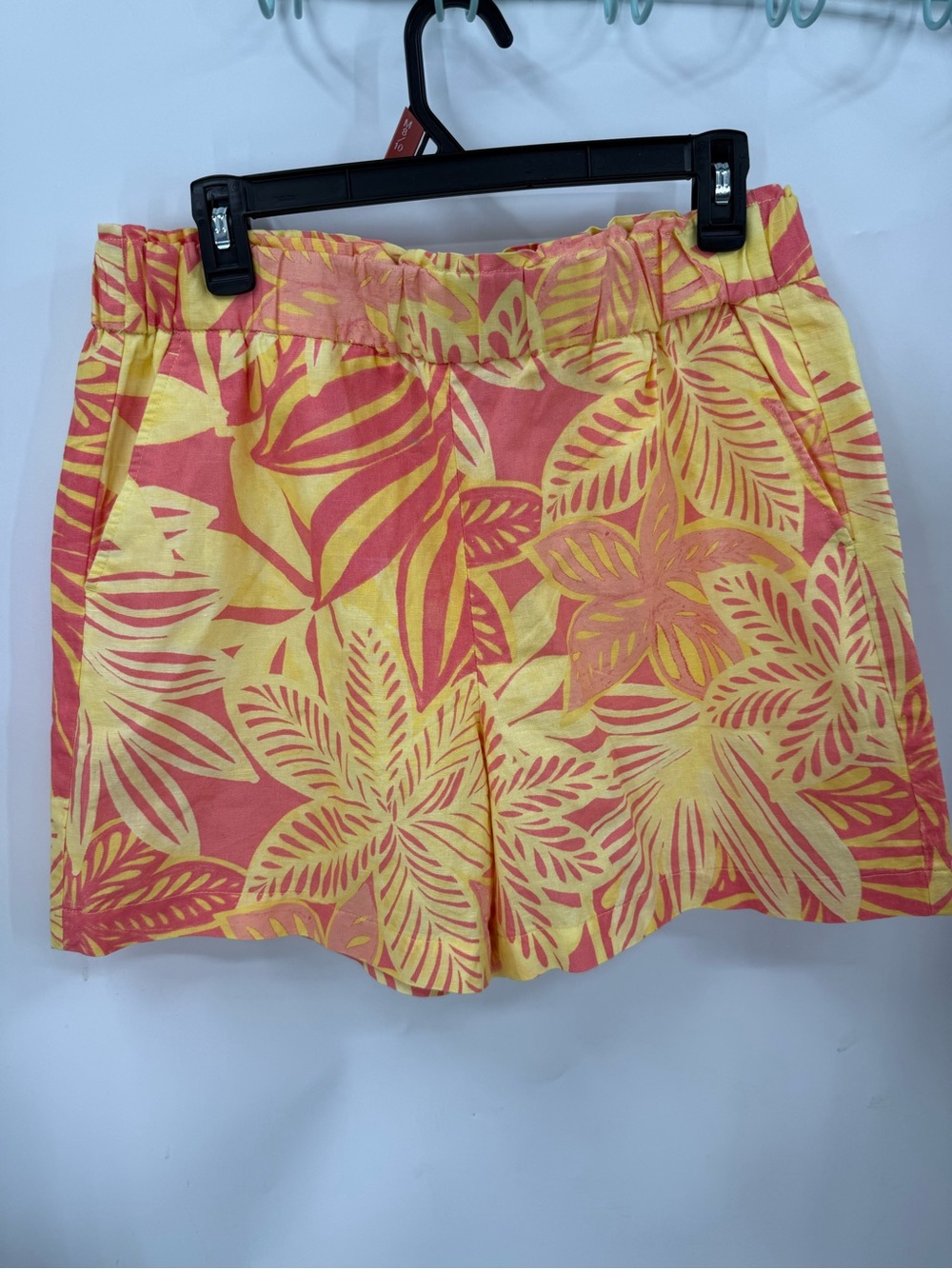 Talbots cotton linen blend, bright, tropical floral print elastic waist shorts M